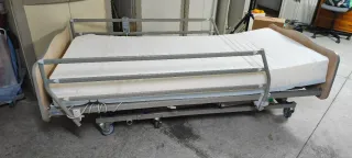 Cama geriátrica elevable eléctrica 90x200+ colchón