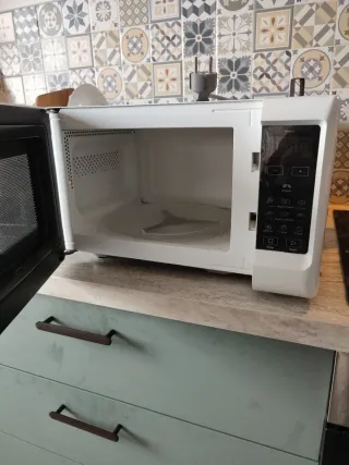 Microondas Whirlpool Blanco