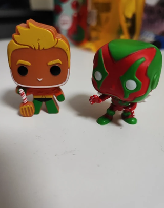 Funko Pop! Aquaman Blue Beetle Navidad