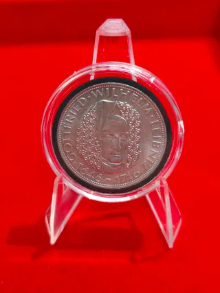 2 Monedas Conmemorativas 5 Marcos Plata S/C .625