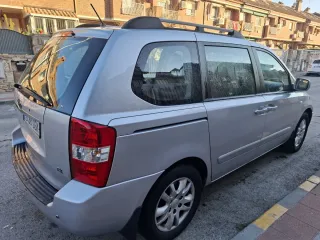 KIA Carnival 2009