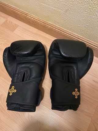 Guantes de Boxeo MANTO 14oz Negros