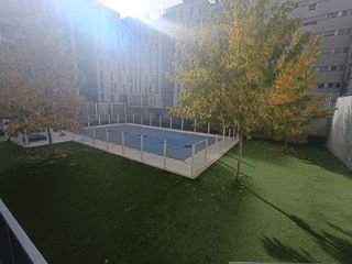 Piso en alquiler en Ensanche de Vallecas - Valdecarros en Madrid