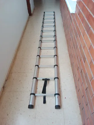 Escalera telescópica aluminio