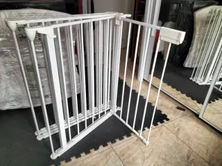 Parque/Barrera Seguridad 6 Paneles + Puerta