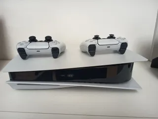 Consola Sony PS5 Blanca + 2 Mandos