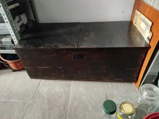 Arcón antiguo restaurado. Recogida en domicilio