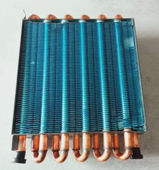 Radiador Condensador Refrigerador Carcasa