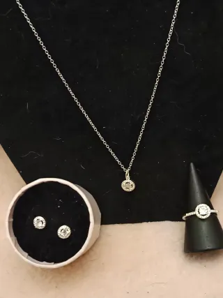 Conjunto Plata 925: Cadena, Anillo y Pendientes