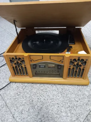 Tocadiscos Radio CD Cassette Madera