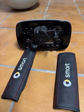 Autorradio Smart y embellecedores