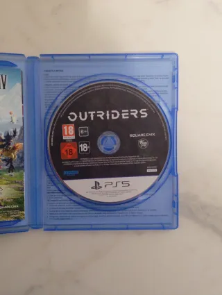 Outriders Day One Edition PS5
