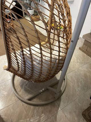 Columpio colgante de bambú y ratán