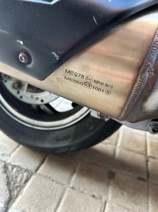 Suzuki Burgman 400 - 2011