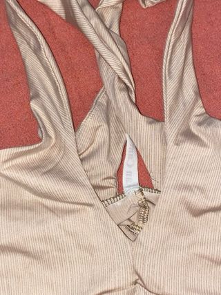 Blusa tirantes beige dorada