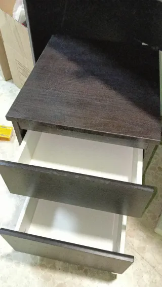 Cajonera de madera wenge