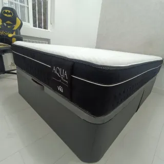 COLCHONES de alta gama. LIQUIDACIÓN