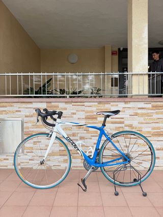 Bicicleta de carretera Giant Talla:M