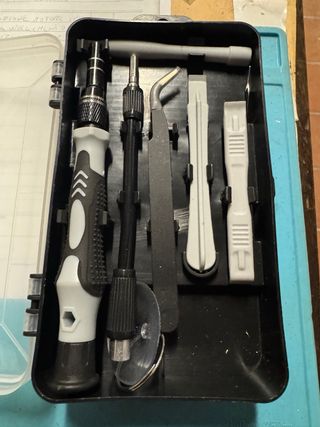 Set cacciaviti 115 in 1 con valigetta