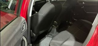 SIN ENTRADA! Peugeot 208 DIESEL SOLO 54000KM!