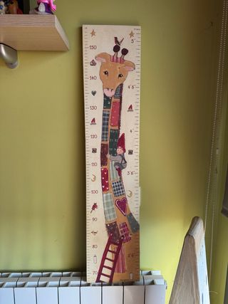 Medidor de altura infantil jirafa