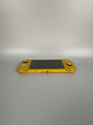 Console Nintendo Switch Lite HDH-001 Gialla 32GB