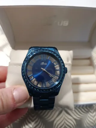 Reloj Lotus Mujer Azul y Plateado