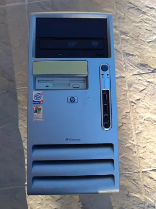 Ordenador HP Compaq 5100 PC sobremesa casi regalo