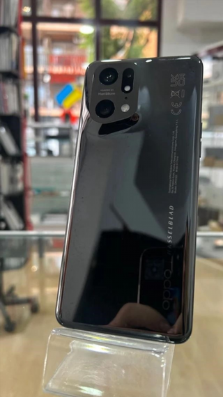 Oppo Find X5 Pro 256GB 12GB RAM Snapdragon 8 Gen