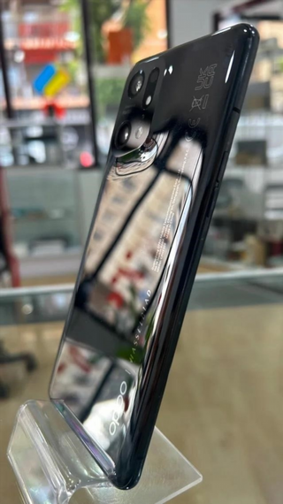 Oppo Find X5 Pro 256GB 12GB RAM Snapdragon 8 Gen