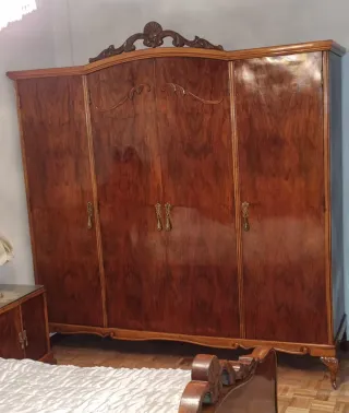 Antiguo armario madera 3 cuerpos hecho a mano