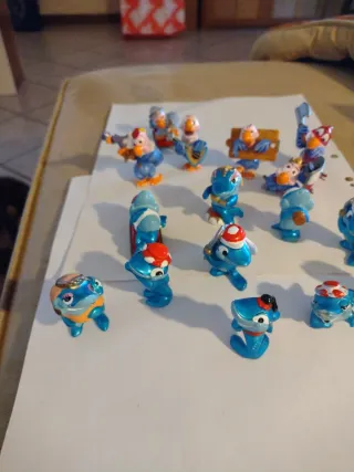 16 Kinder Sorpresa Figure Varie