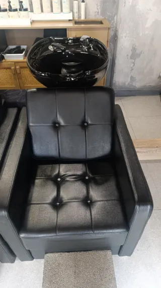 Lavacabezas Negro  1 por 90€ 2 por 150€