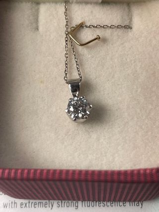 diamante natural0.5 quilates color D Vs2 excellent