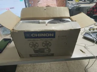 Proyector Chinon C-100