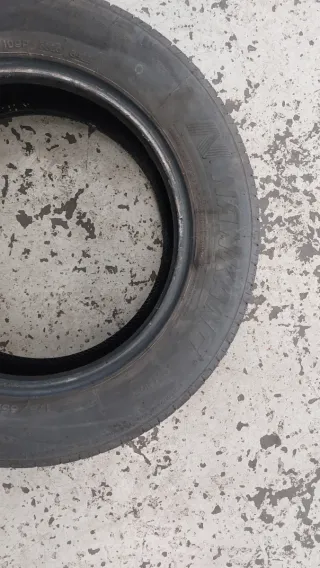 Neumáticos Hankook y Nankang