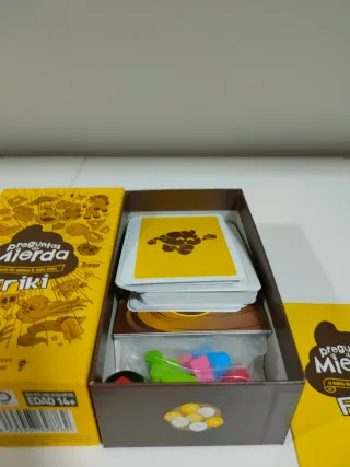 Juego de mesa Preguntas de Mierda Friki