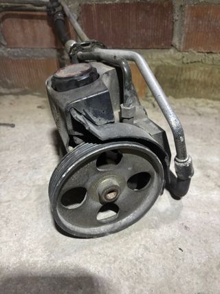 Bomba Dirección Peugeot 206 NFU