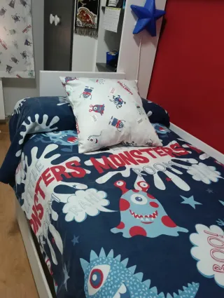 Conjunto cortina, funda nórdica y cojín