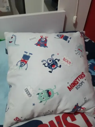 Conjunto cortina, funda nórdica y cojín