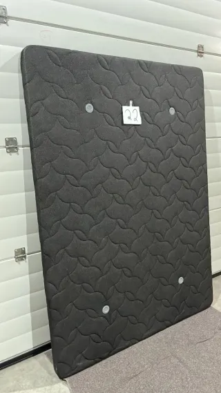 Base tapizada 22 - 135x180cm negra