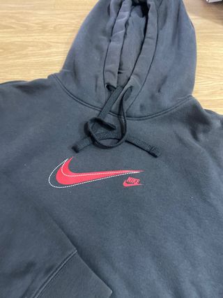 Sudadera Nike Talla M Negra y Roja