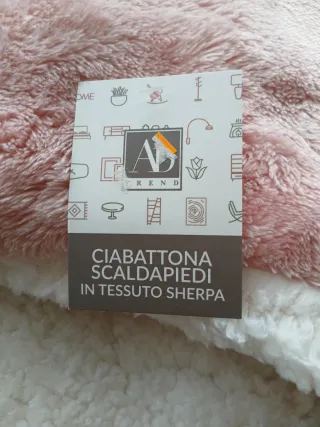 Ciabattone scaldapiedi in tessuto sherpa
