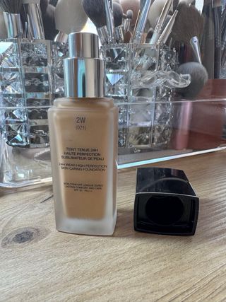 Dior Forever Base Beige, tono 2w