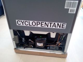 Nevera Kunft 1.43m 2 Puertas