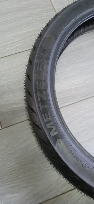 Neumático Metzeler 90/90-18 51P