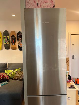 Nevera con Congelador Bosch KGN39VIDA *urge vender