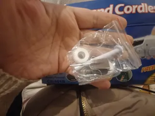 Máquina de coser de viaje portátil nueva.