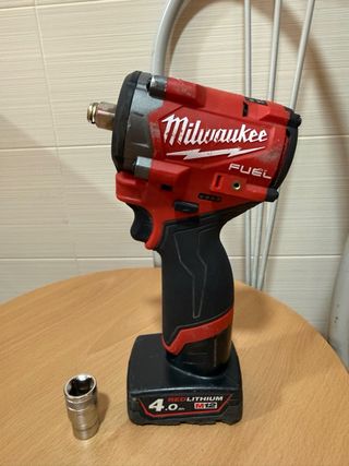 Llave de Impacto Milwaukee FUEL M12