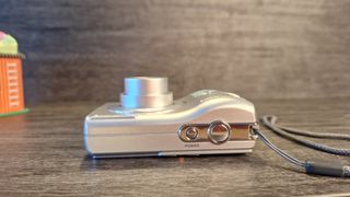 Olympus FE-170 Cámara Digital 6MP Plata